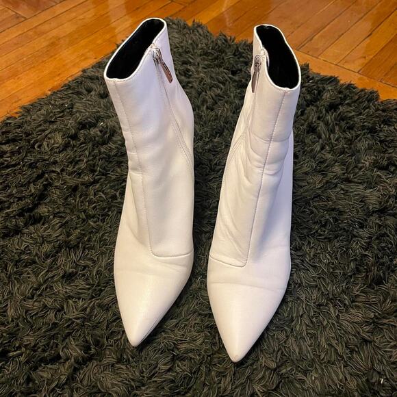 Steven by Steve Madden Leina Boot - Picture 1 of 5